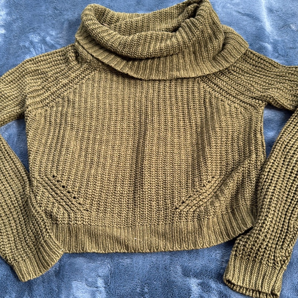 The Fashion District Cowl Neck Sweater Size Small